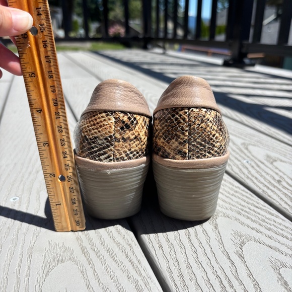 Fly London Snake Print Suede Leather Two Toned Wedge Shoes Women's Size 6.5-7 - Picture 8 of 10